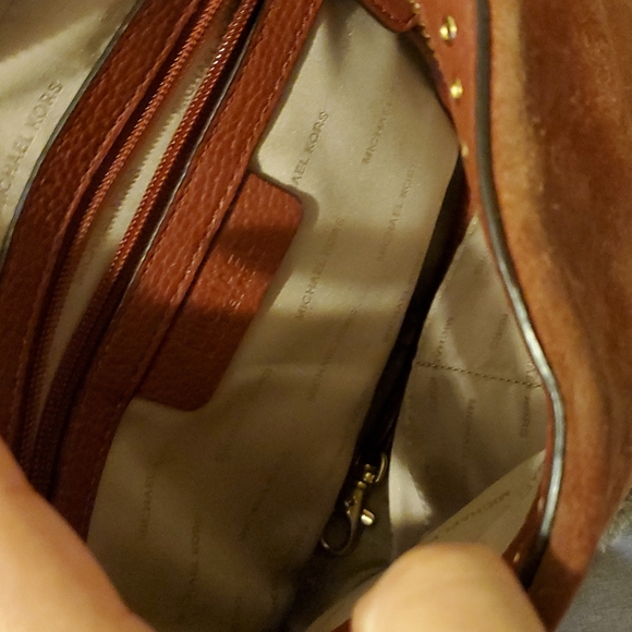 Purse - Picture 3 of 4